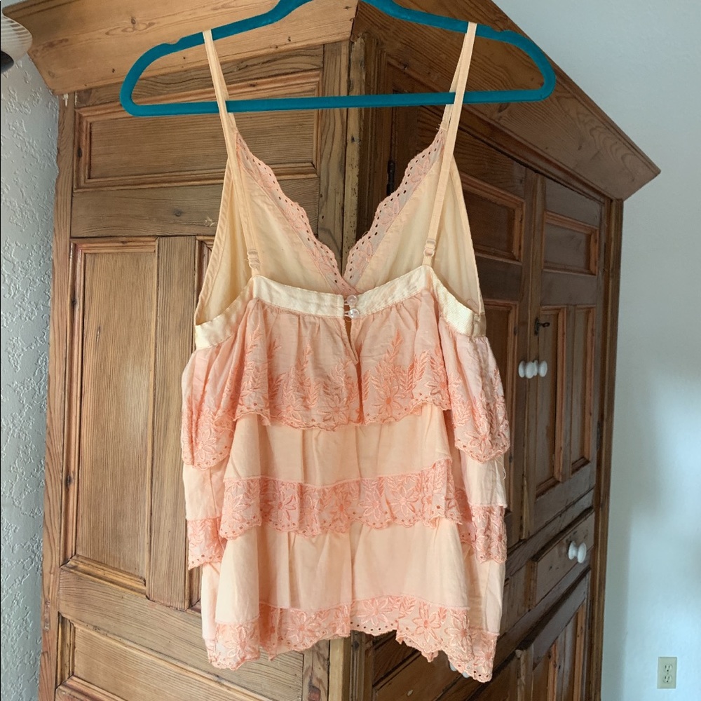 Vintage Embroidered Satin Ruffle Top ❤️ - Picture 6 of 7